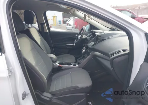 2016 Ford Escape Se z USA, uszkodzony, nr VIN 1FMCU9GX4GUC72350